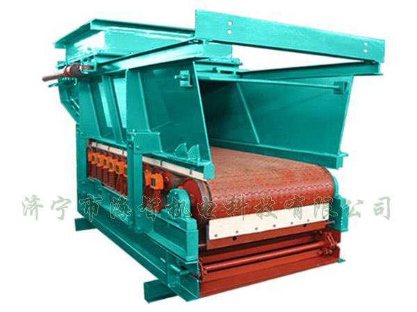 帶式（甲帶）給料機(jī)具有運(yùn)行平穩(wěn)、節(jié)能、環(huán)保等優(yōu)點(diǎn)